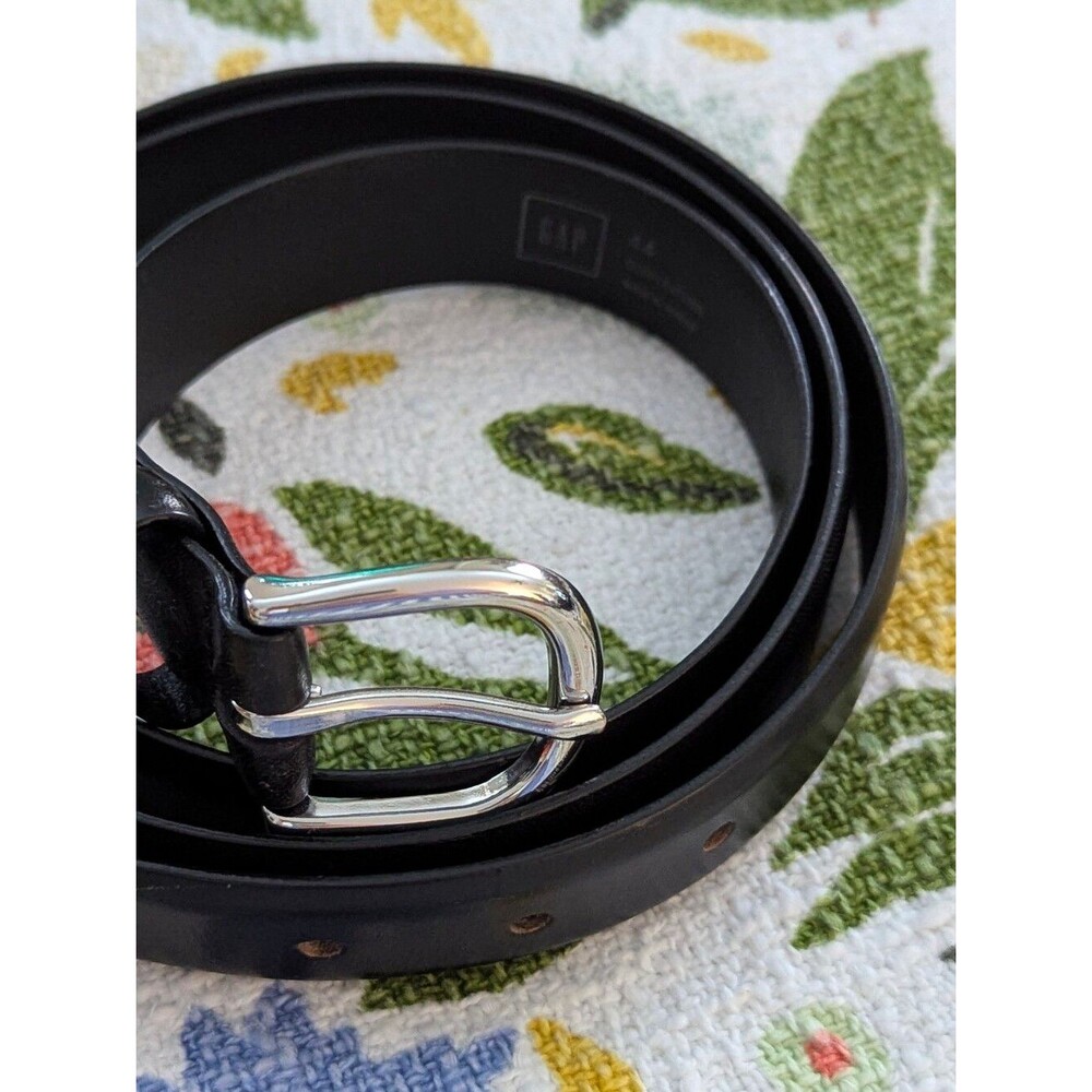 Classic Black Leather Belt with Silver-tone Buckle - Like New Condition